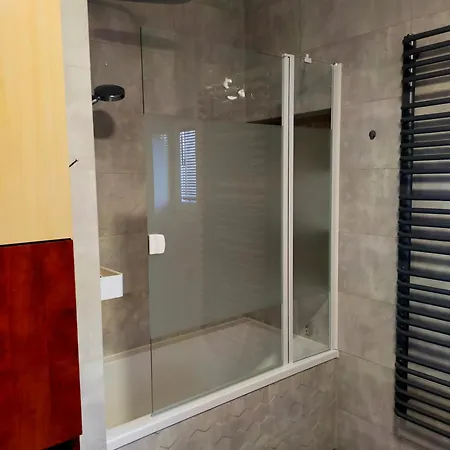 Appartement Dom Na Czerwonej Tarnow